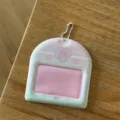 Étui de protection horizontal pour photocarte 3 pouces et carte d'identité avec chaîne. - Protège-carte horizontal cœur rose et vert (3 pouces)
