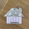 House shaped photocard holder with star and bow pattern, cute 2 inch ID photo protector. - Bow House / Dusty Pink