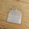 Tarjetero fotográfico transparente de 3 pulgadas con estrellas de colores y cadena de cuentas. - Funda para tarjeta horizontal de 3 pulgadas estrellas transparente