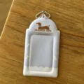 Lindo soporte para fototarjetas de 3 pulgadas tecon funda con cadena detalle vista cercana - Portatarjetas de perrito azul