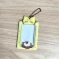 Vue détaillée de la pochette photocarte nœud pudding jaune, joli étui de badge mignon. - Porte-Carte Pudding / Jaune
