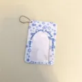 Détail porte-photocarte étoile bleue, étui de carte en acrylique avec chaîne pour idoles. - Porte-Carte Étoile Bleue / Bleu