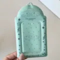 Portafotos PVC verde menta de 3 pulgadas con alas de ángel y estrellas, detalle bonito. - Tarjetero Alas Verdes / Tarjetero 3 Pulgadas / Verde