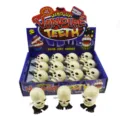 Halloween Aufzieh Totenkopf Spielzeug mit Füßen, lustige Vampir Zähne Geschenk für Kinder. - Springender Totenkopf