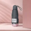 Compacte 5-vouw mini UV-bescherming parasol in zomers roze en grijs met draagriem. - 6 Ribben / Midzomerroze