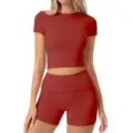 Bequemes geripptes Crop Top und High Waist Shorts Set Sommer Freizeit Outfit in Rot. - Hellrot