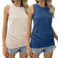 Detailansicht des einfarbigen ärmellosen Sommertops für Damen mit seitlichen Falten. - Aprikose & Marineblau / S