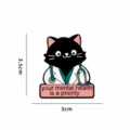 Spilla in smalto gatto nero medico simpatica barretta metallica per zaino e vestiti 3cm - Dottore Gatto Nero Diagnosi (CZ3336-3)