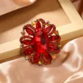 Red crystal rhinestone flower brooch, vintage alloy fashion jewelry accessory for women variant - Red