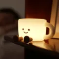 Luz Nocturna Taza de Café Silicona Regalo Cumpleaños Lámpara de Cabecera Ambiente - Blanco Cálido