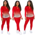 Gedetailleerd overzicht van de dames gradient lange mouwen top en sportbroek set. - Helrood