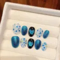 Handmade press on nails set with blue glitter cat eye and heart design for daily wear 10pcs - Extra Small (XS) / 1663-Short Round