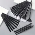 Professional 20pcs makeup brush set, soft synthetic cosmetic brushes for face and eyes. - Black