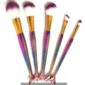 Set de 5 brochas de maquillaje de sirena con mangos de escamas degradadas y moradas. - Juego de 5 / Degradado