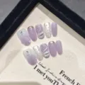 Kit d'ongles press-on violet avec design de cygne mignon et coquillage, faux ongles. - Très Petit (XS) / 1991-Ovale Court