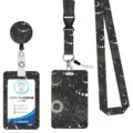 Stilvolles Sternbild Ausweishalter Set mit Lanyard Schlüsselband und goldenem Muster. - Schwarz Gold Weltraum Stil / 2er Set