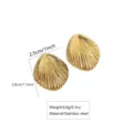 Gold stainless steel shell earrings, elegant geometric design for perfect vacation style. - Geometric Shell Style (FYD6035EH)