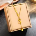 Bracelet lettre S en acier inoxydable tendance bijoux plaqué or 18k style luxe discret - Lettre S (WY006SL) / Or