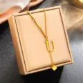 Collier élégant en acier inoxydable doré avec pendentif lettre U, beau cadeau bijoux femme - Lettre U (WY006SL) / Or