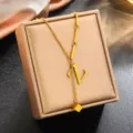 Élégant collier pendentif lettre Z plaqué or 18k en acier inoxydable très chic. - Lettre Z (WY006SL) / Or