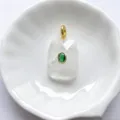 Colgante de piedra natural rectangular con circonita verde y anilla dorada en detalle. - Colgante Solo (Sin Cadena) / Cristal Blanco