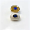 Perle tonneau DIY plaquée cuivre avec huile goutte à goutte, pierre bleue et émail blanc - D septembre bleu foncé / Accessoire seul (sans cordon)