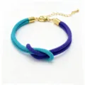 Zweifarbiges geflochtenes Armband mit verstellbarer Kette und goldenem Metallverschluss Detail. - 4#