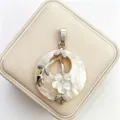 Natural mother-of-pearl flower pendant stylish silver tone charm jewelry variant item - G05