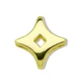 Primer plano de un dije de estrella de cuatro puntas en oro brillante, accesorio de joyería. - Estrella dorada de cuatro puntas