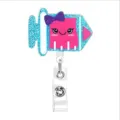 Enrouleur de badge seringue paillete avec clip retractable, ideal pour le personnel medical. - Motif Seringue Médicale