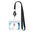 Portatarjetas negro con cordón para el cuello y carrete retráctil para uso de oficina. - Porta credencial horizontal