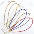 Gedetailleerd overzicht van kleurrijke DIY kettingkoorden met metalen sluitingen voor hangers. - Goud 8#