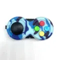 Blauer Tarnungs Fidget Pad Anti-Stress Spielzeug mit Joystick und bunten Tasten. - Stil D