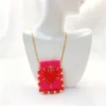 Handgemachte gewebte quadratische Anhänger Halskette Retro Herz Perlen Schmuck Damen - Fuchsia