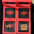 PE film suspension jewelry display box with exam blessing metal brooch pin storage container set - Without Brooch / Small Size / Red