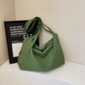 Korean style canvas shoulder bag, large capacity slouchy crossbody bag for daily travel and leisure. - Green