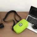 Wasserdichte grüne Umhängetasche kleine Messenger Handytasche für Damen und Herren Alltag - Grün