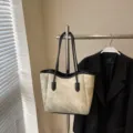 Large capacity women tote bag stylish casual shoulder bag for daily commute and work use. - Tote Bag (11051273) / Beige Gray