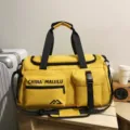Große gelbe Reisetasche Sporttasche für Damen und Herren mit viel Stauraum und Nassfach. - Gelb