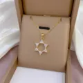 Goldfarbene Stern Anhänger Halskette, minimalistische Zirkonia Kette für Damen. - X0981 Goldener Hexagramm-Stern (Gold)