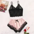 Completo pigiama sexy con canotta in pizzo nero e pantaloncini di raso rosa da donna, comodo. - 5000 nero - 5001 rosa