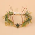 Halloween bosque cuernos de ciervo corona elfo tocado rama tiara para fiesta fotografía. - Guirnalda completa de corazón de hierba y ramas de plástico