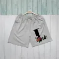 Casual gynaikeia shorts se gkri chroma me kompsh mauri grammh L kai floral print. - S / Γκρι