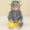 Simpatica tutina in flanella per neonato con cappuccio da elefante, tuta calda invernale per bambini. - 120 / Tute intere / Pagliaccetto elefante giallo e grigio