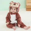 Simpatico tutina in flanella per neonati, romper con cappuccio marrone e bianco per inverno. - 120 / Tute intere / Pagliaccetto topo furbo