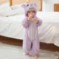 Tutina neonato in flanella orso viola, simpatico jumpsuit con cappuccio per bimbi inverno. - 120 / Tute intere / Pagliaccetto pipistrello viola