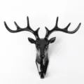 Crochet mural tête de cerf noir, crochet animal décoratif pour maison, adhésif fort. - Design Renne / Noir