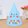Sombrero de fiesta de cumpleaños de papel azul con diseño de oso y letras de colores. - Estilo Oso Azul