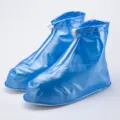 Reusable waterproof PVC rain shoe covers for outdoor hiking, anti-slip mud boots covers. - M / Blue