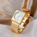 Montre bracelet carrée dorée pour femme, montre à quartz vintage avec cadran minimaliste. - Boîtier Or Cadran Blanc / Or